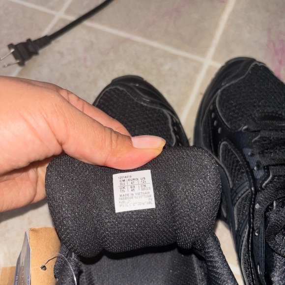 Asics Men's Gel_kAYANO 14 size 11 1.2 cm 30 - Picture 13 of 15